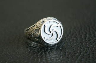 Перстень Символ Рода с листьями дуба - серебро ― Алтайстронг - Амулеты, Обереги, Талисманы