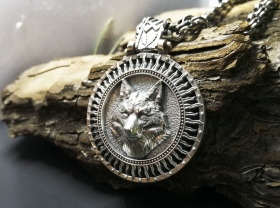 Медальон Волк- (Велес) в солнце  - Серебро (3.5 см)