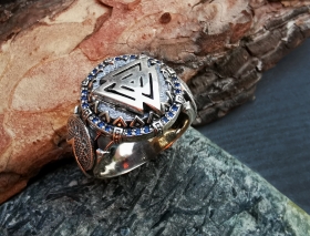 Перстень Валькнут с совой - серебро с фианитами
