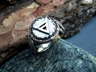 Перстень символ Велеса с совой - серебро  ― Алтайстронг - Амулеты, Обереги, Талисманы