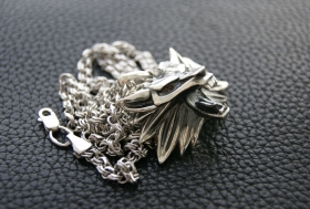 Медальон Ведьмака из серебра